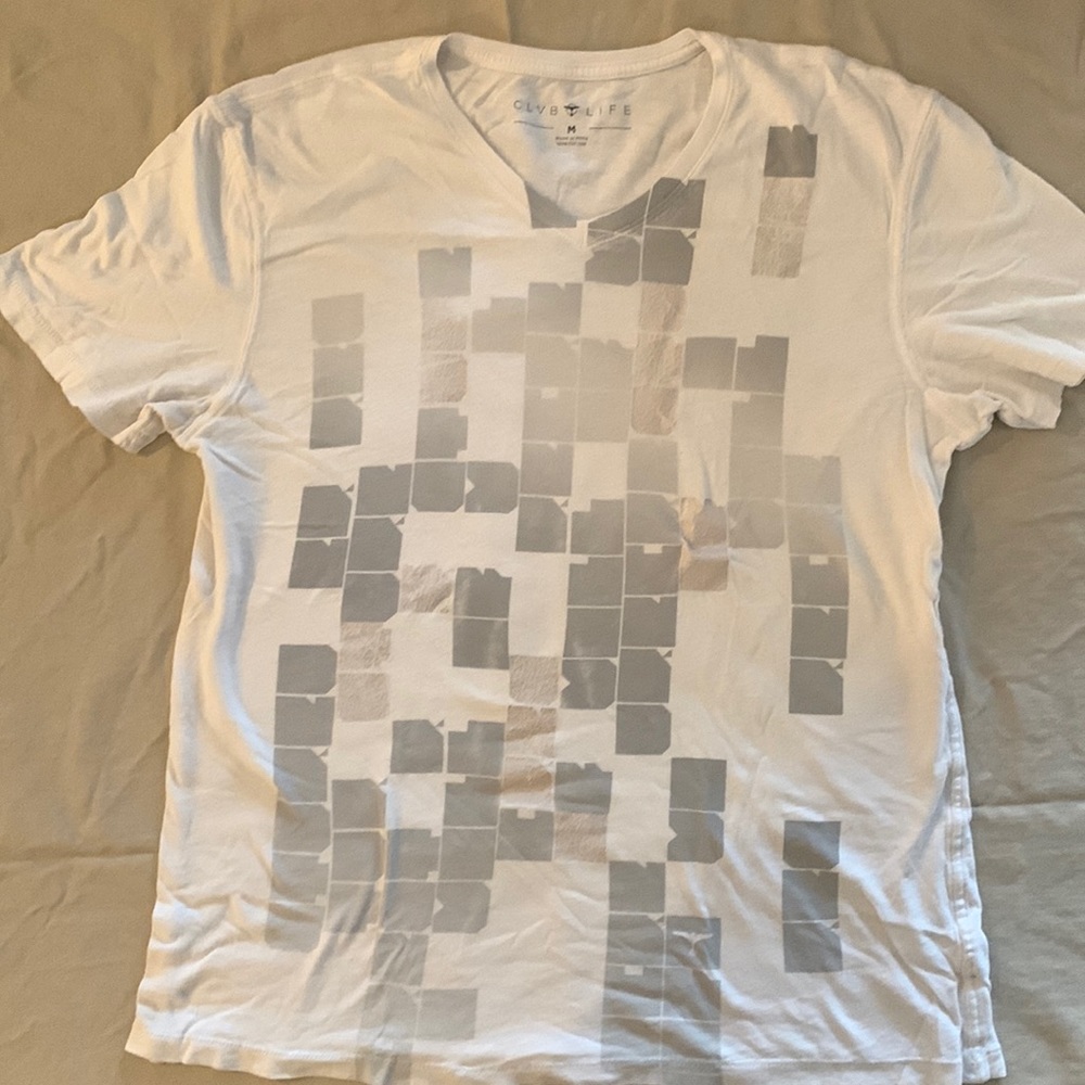 white extra soft v-neck tshirt
